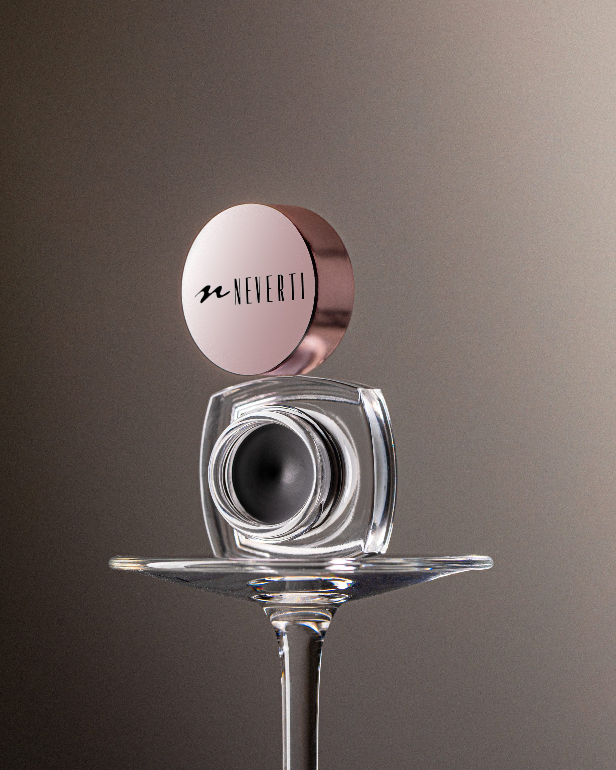 Midnight Whisper Eyeliner Gel
